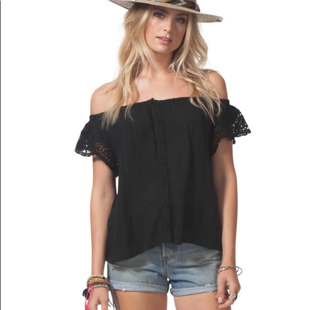 ⭐️ Rip Curl Cascade Top